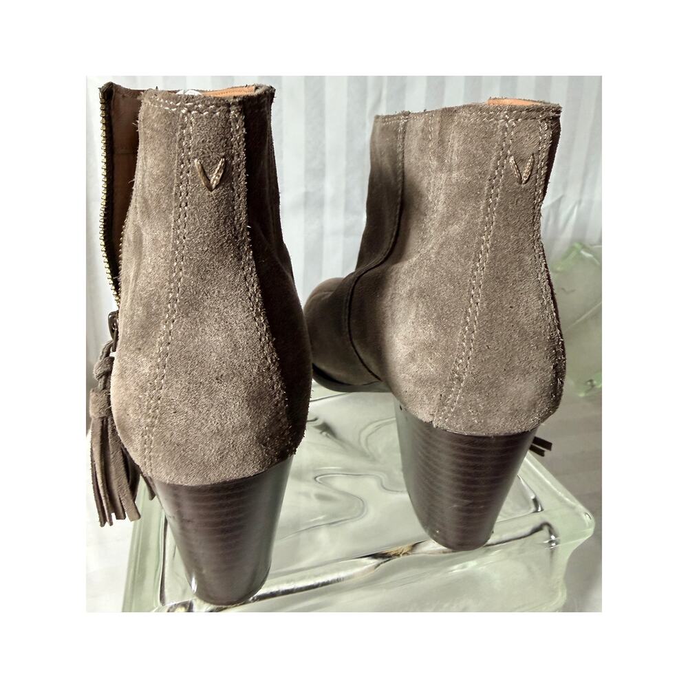 Vionic Madeline Boots Women Size 9 Suede Greige Ankle Bootie Weather Resistant - Picture 6 of 10